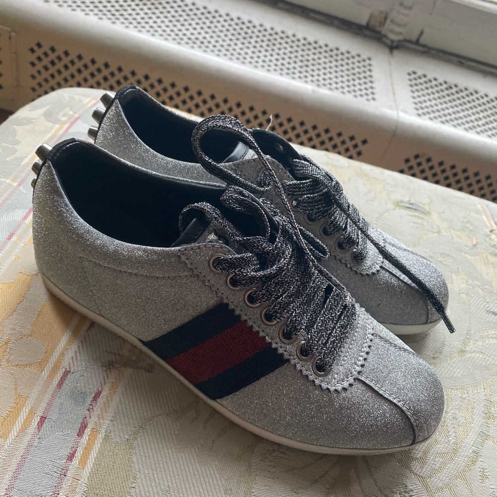 Like new sparkly gucci sneakers